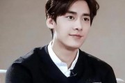 吃瓜娱乐圈李易峰,娱乐圈的瓜田明星
